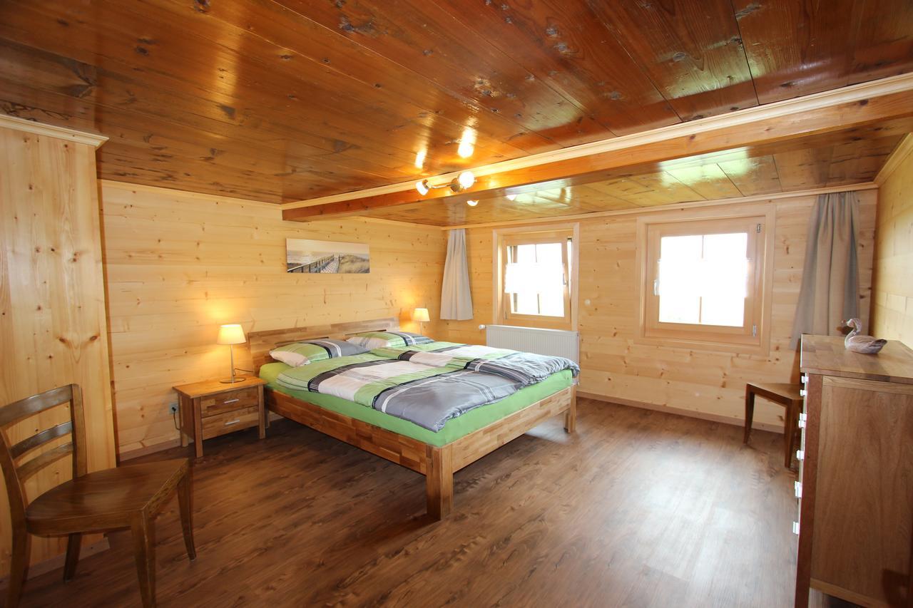 Appartement Les Mourriaux à Château-d'Œx Extérieur photo